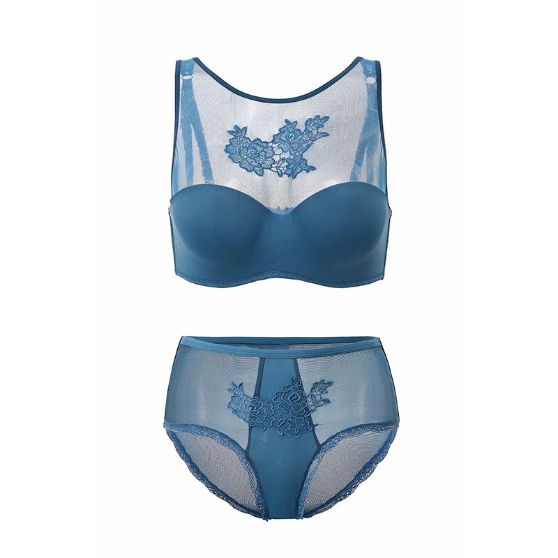 Women's Bra Set - Matching bra and panties in an elegant and stylish design.