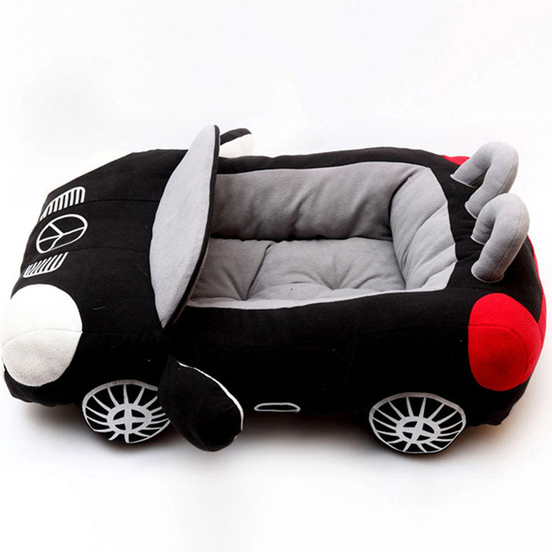 Plush Paws Retreat: Luxury Car Pet Nest from Eternal Gleams