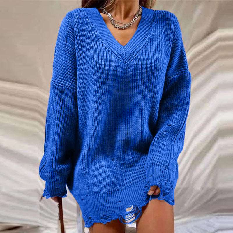 Chic Ripped Sweater: Casual Comfort