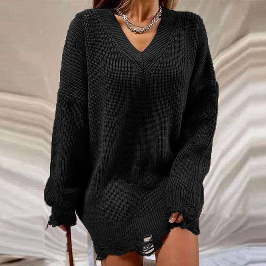 Chic Ripped Sweater: Casual Comfort