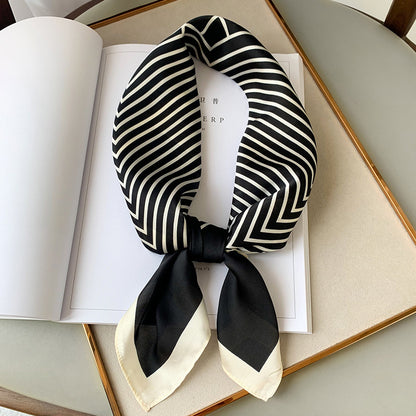 Petite écharpe carrée rayée en imitation soie à la mode - Accessoire élégant pour femme